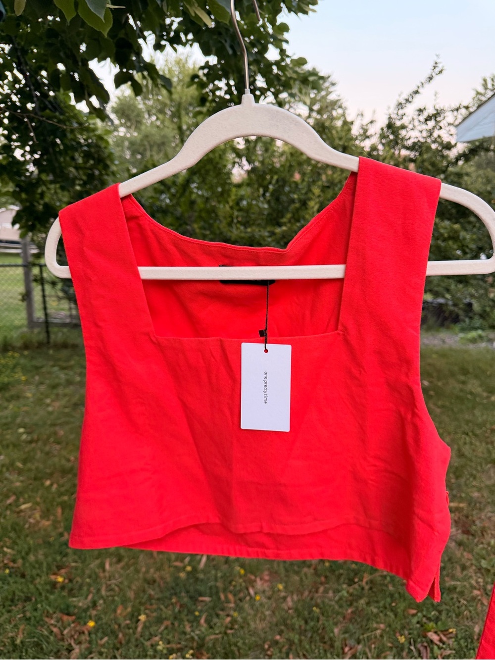 Women’s Poppy Orange Red Square-Neck Crop Top & Capris
